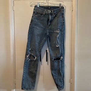 Torn Denim Gap jeans size 0/25P